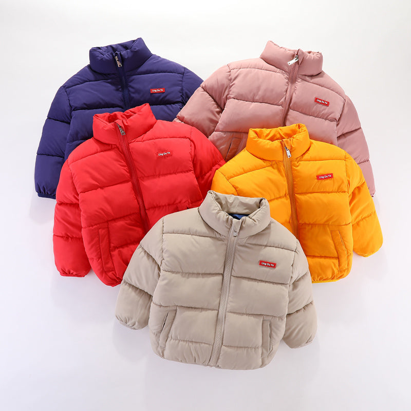 Chaqueta de algodón para niños y niñas.