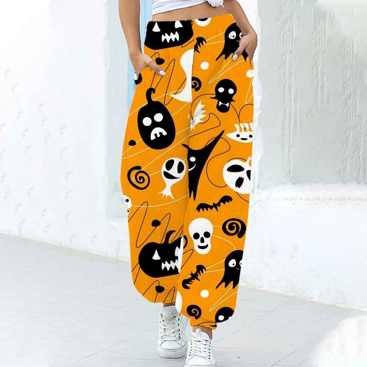 Pantalones Ajustados en los Tobillos para Mujer con Estampado Divertido de Halloween y Corte Suelto.