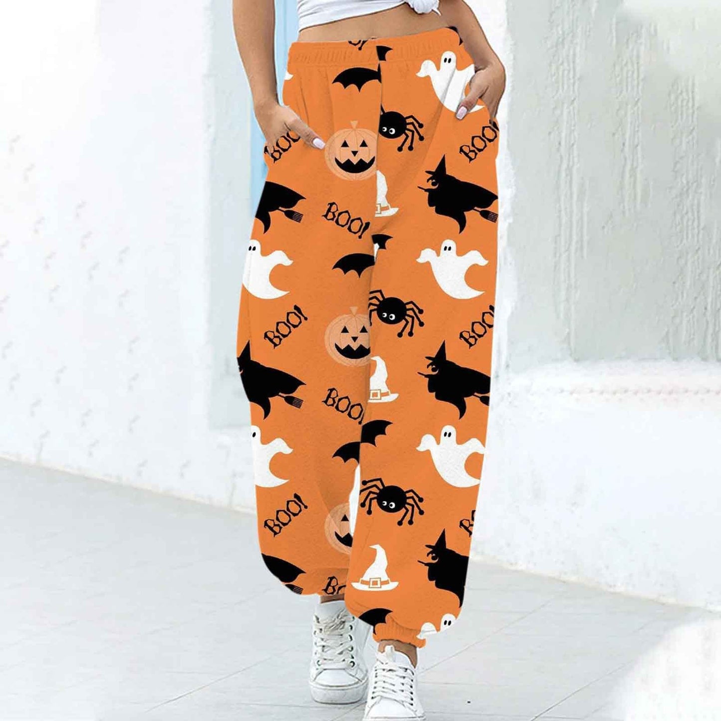 Pantalones Ajustados en los Tobillos para Mujer con Estampado Divertido de Halloween y Corte Suelto.