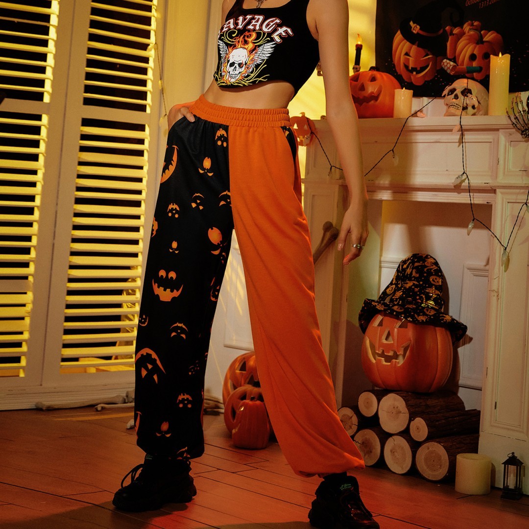 Pantalones de Halloween para Mujer con Estampado y Detalles en Parches