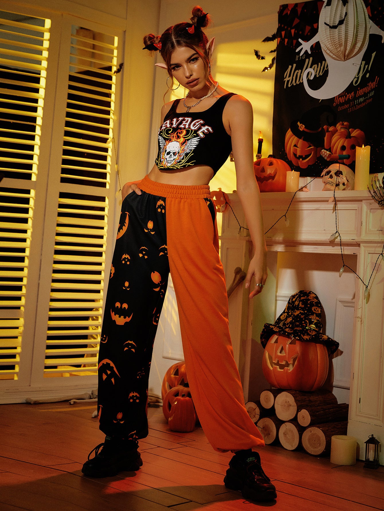 Pantalones de Halloween para Mujer con Estampado y Detalles en Parches